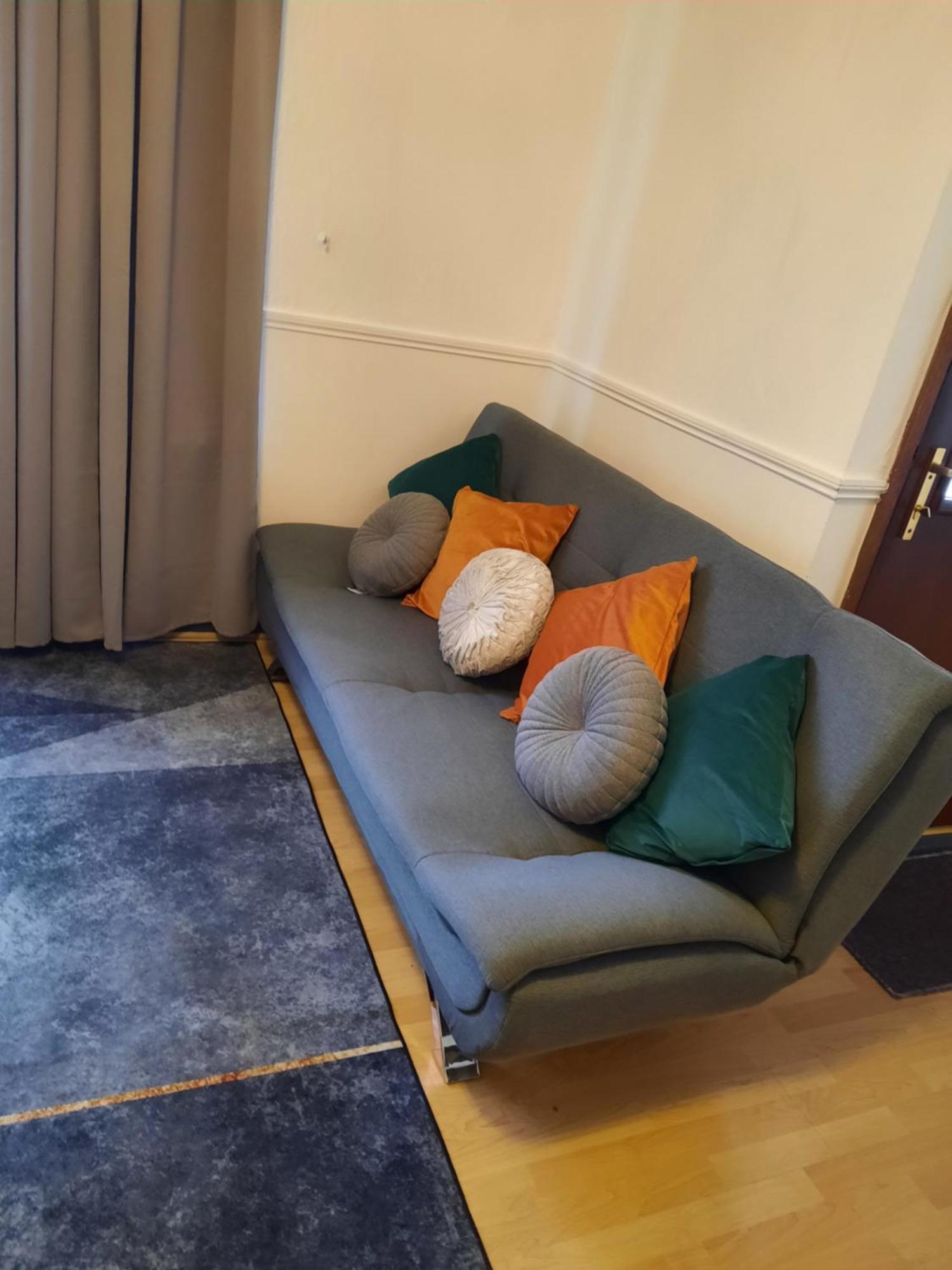 47R Place Ντάγκεναμ Εξωτερικό φωτογραφία