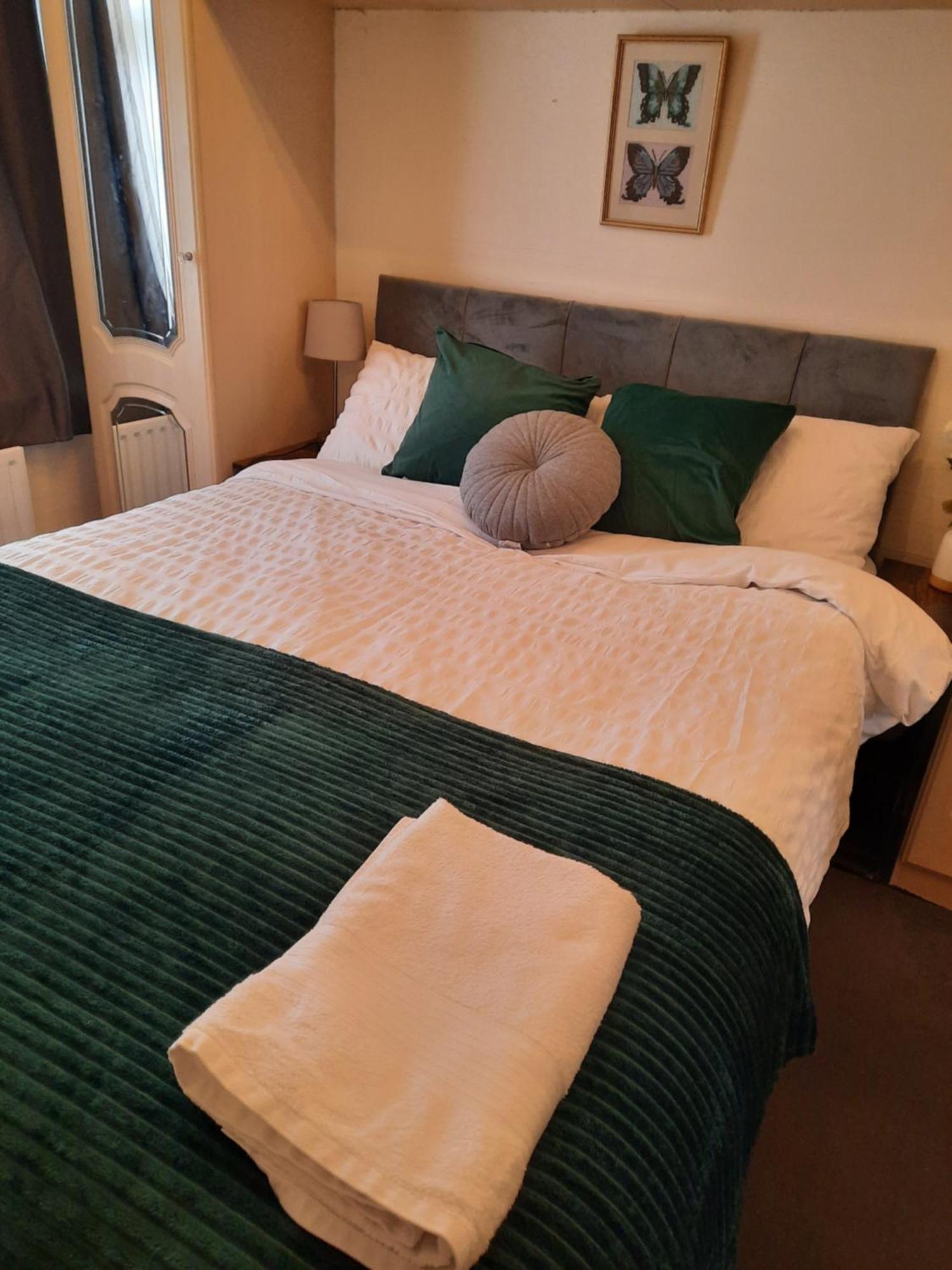 47R Place Ντάγκεναμ Εξωτερικό φωτογραφία
